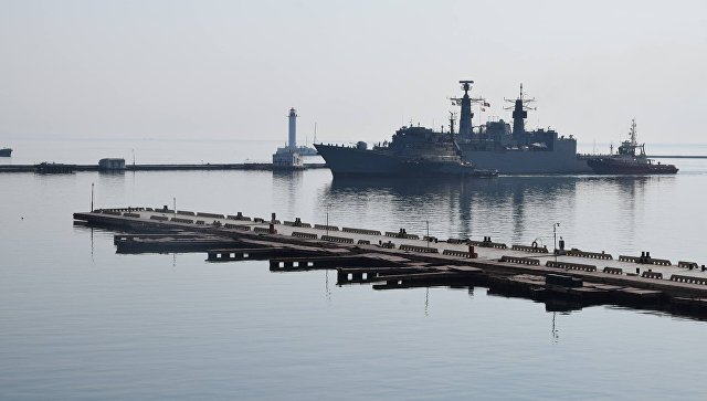 В порт Одессы зашли корабли НАТО
