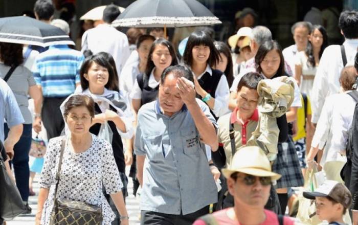 В Японии из-за жары за день госпитализировали более 1,5 тыс. человек