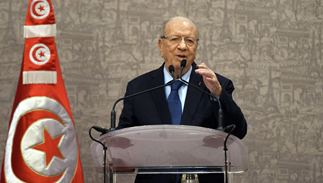 Президент Туниса предложил уравнять женщин и мужчин в правах на наследство