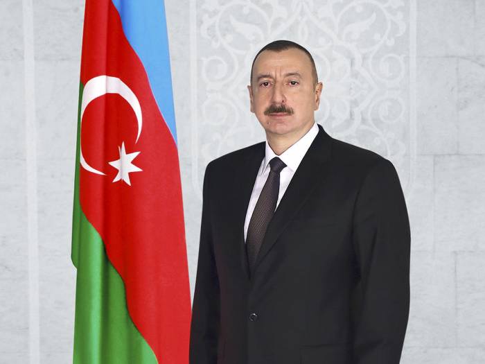 Ильхам Алиев поздравил азербайджанский народ с Гурбан байрамы