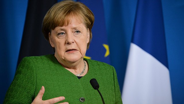 Берлин заинтересован в предсказуемости турецкой экономики, заявила Меркель
