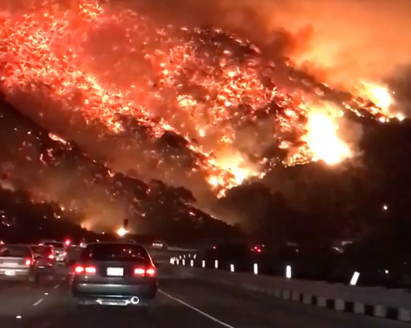 Пожар в Калифорнии стал крупнейшим в истории штата