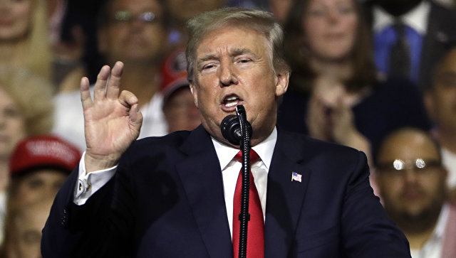 Трамп вновь обрушился на СМИ, назвав новости о нем отвратительными