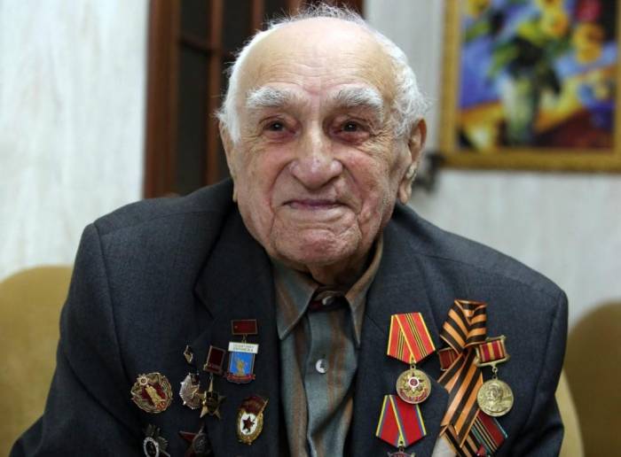 100-летний азербайджанский ветеран стал первым Почётным гражданином Воронежа