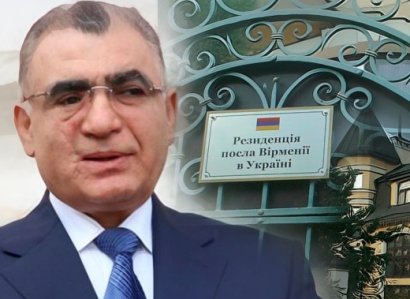 Посол Армении в Украине подает в отставку
