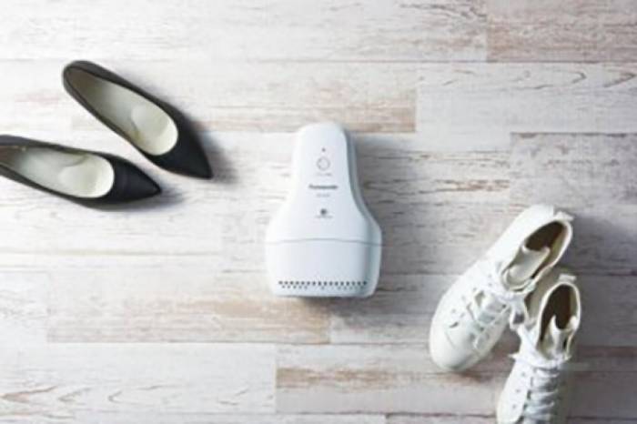 Panasonic представил «электронный дезодорант» для обуви