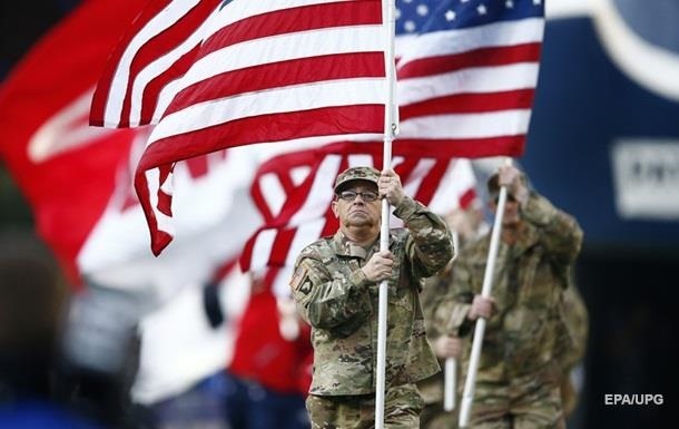 В США перенесли военный парад 
