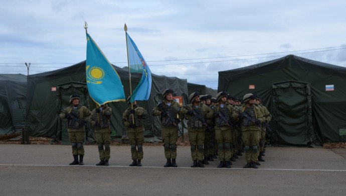 Казахстанские военнослужащие прибыли на полигон в Челябинскую область
