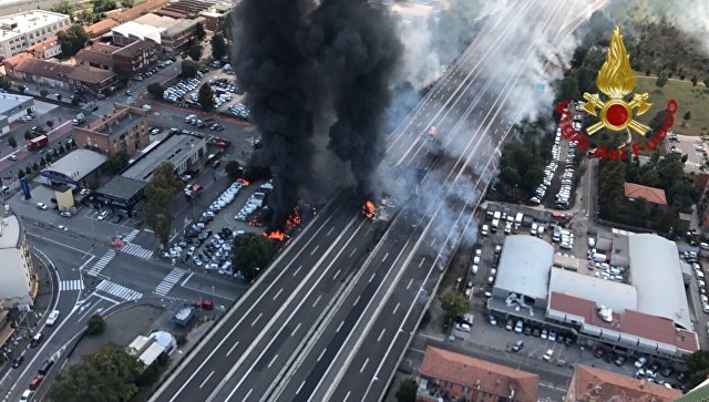 Власти Болоньи оценили ущерб от взрывов
