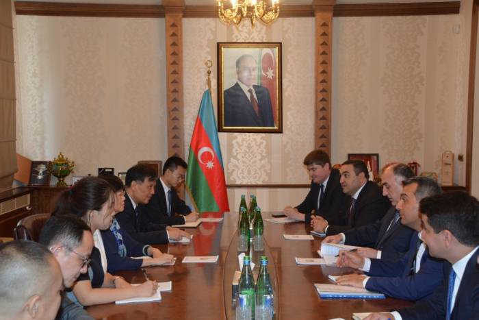 Обсуждено развитие связей между Азербайджаном и Китаем