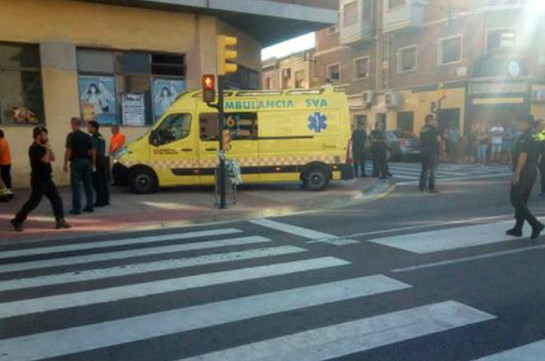 В Испании автомобиль протаранил пешеходов