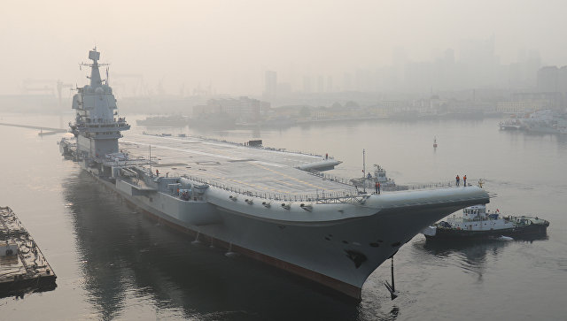 СМИ: новый китайский авианосец отправился в тестовое плавание
