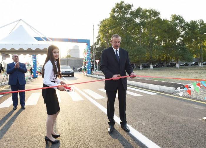 Ильхам Алиев принял участие в открытии автодороги Кюрдмашы-Келбенд- Гирк  - ФОТО