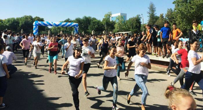 В Ташкенте прошел забег в честь Дня независимости