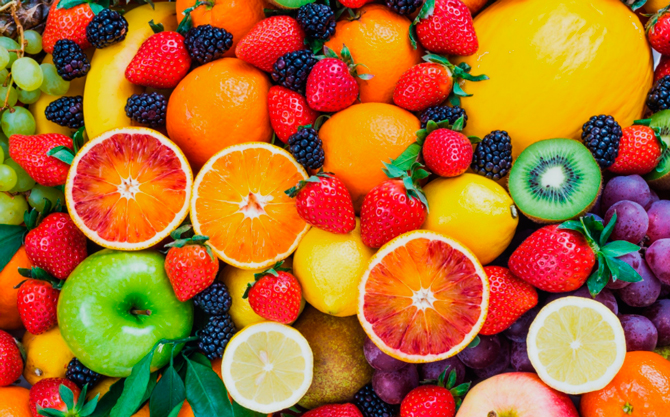 Азербайджан увеличил экспорт фруктов в Россию 