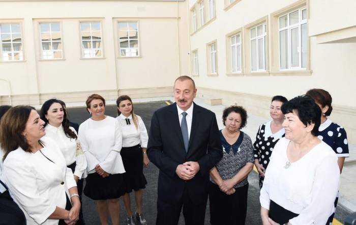 Ильхам Алиев: Проводимые в образовательной сфере Азербайджана коренные реформы приносят пользу