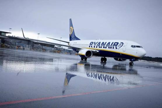 Ryanair отменила в Германии более 130 рейсов из-за забастовки пилотов и бортперсонала
