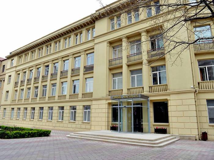 Минобразования Азербайджана дало поручение ректорам вузов 