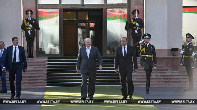 Завершился визит Президента Беларуси в Узбекистан