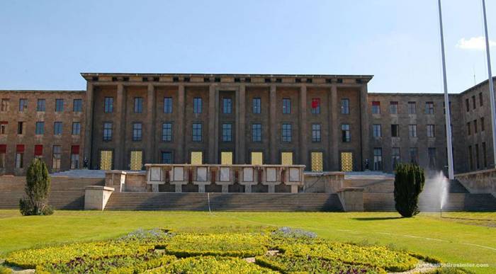 Турецкие депутаты прибудут в Баку