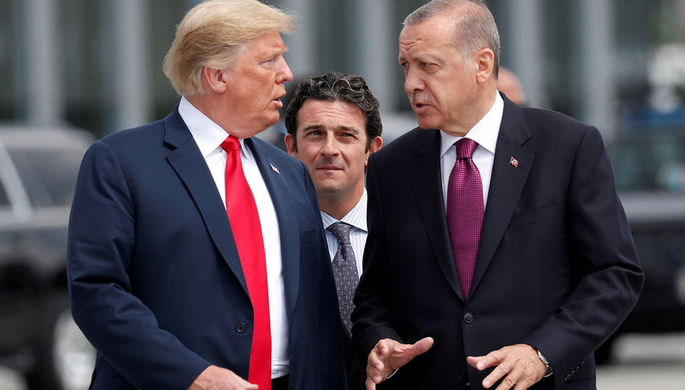 Эрдоган обвинил США в попытках втянуть мир в экономическую войну
