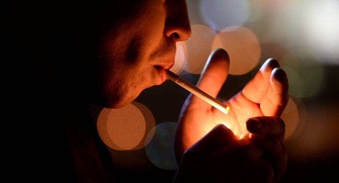 Около 35 процентов населения Азербайджана курят
