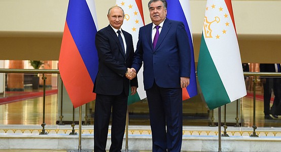 Рахмон и Путин обсудили перспективы сотрудничества