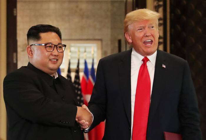 Трамп похвалил КНДР за парад без ракет 