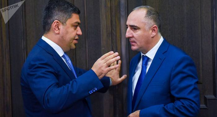 СKАНДАЛ: Разговор директора СНБ Армении и главы следственного органа "слили" в сеть