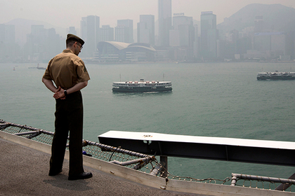 Китай отказался пустить американский военный корабль в свой порт
