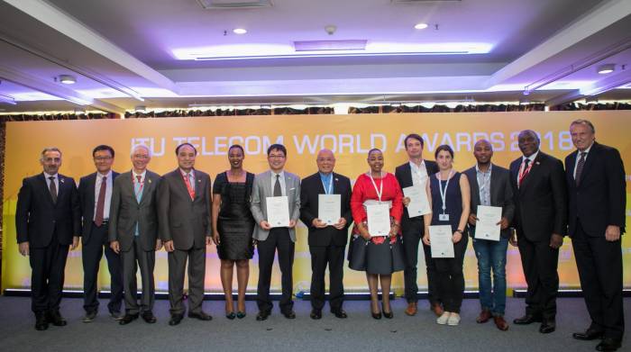 Азербайджан получил награду Международного союза электросвязи
