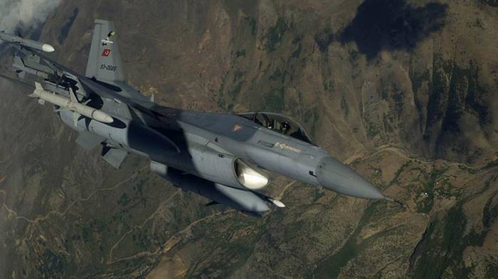 ВВС Турции нанесли удар по северу Ирака
