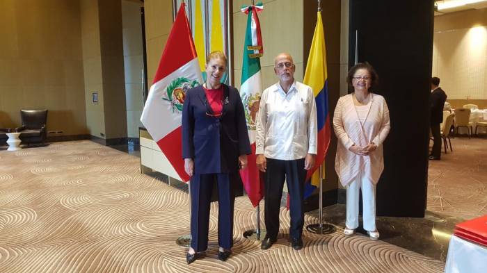 Посол Мексики в Азербайджане на мероприятии Тихоокеанского Альянса - ФОТО