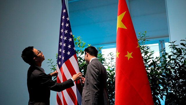Китай сделал США представление из-за санкций
