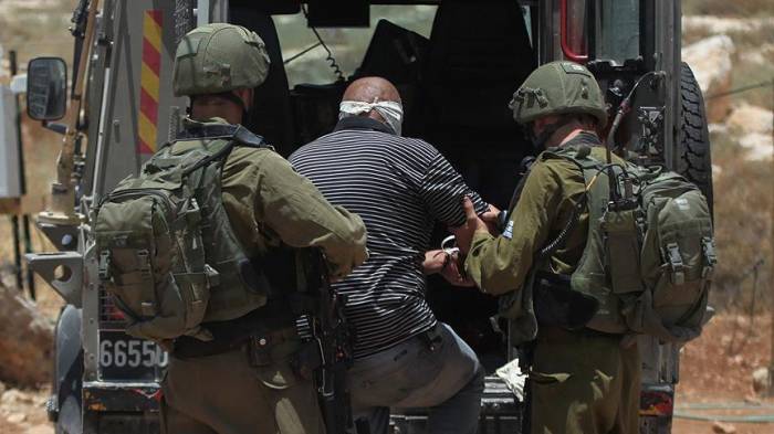 Израиль задержал 14 палестинцев на Западном берегу
