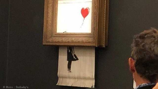 Бэнкси отреагировал на самоуничтожение своей картины на аукционе‍