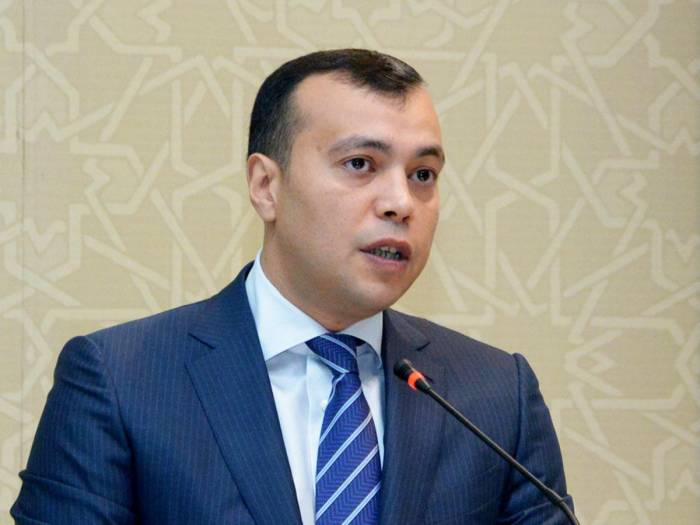 На рынке труда Азербайджана много неквалифицированной рабочей силы – министр
