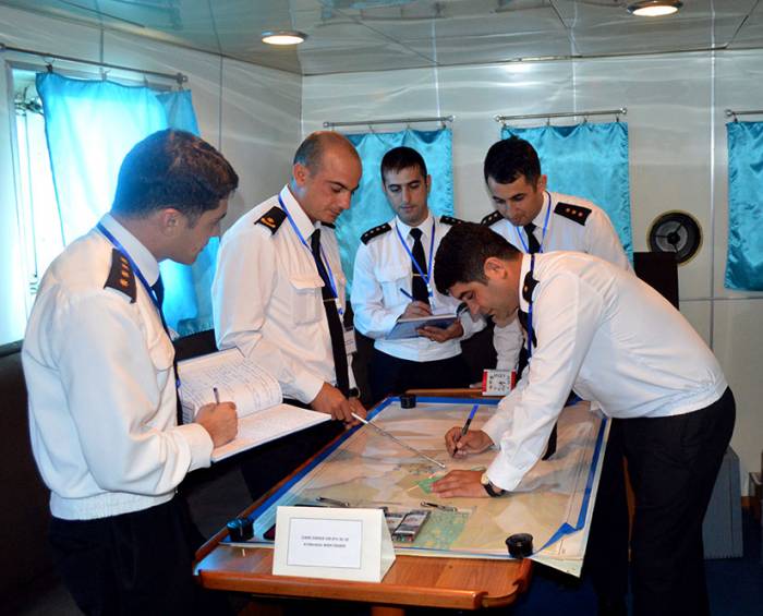 Военно-морские силы Азербайджана проводят командно-штабные учения - ФОТО