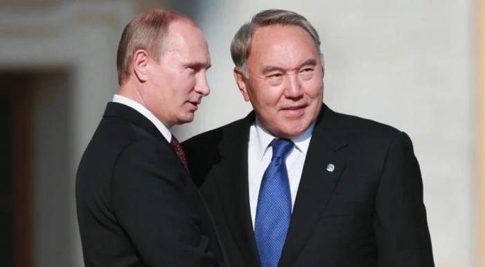 Назарбаев назвал отношения России и Казахстана эталонными
