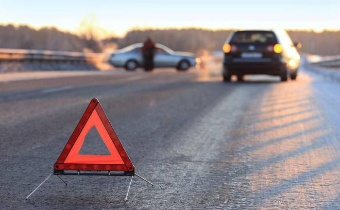 В Гейчайском районе автомобиль насмерть сбил пешехода
