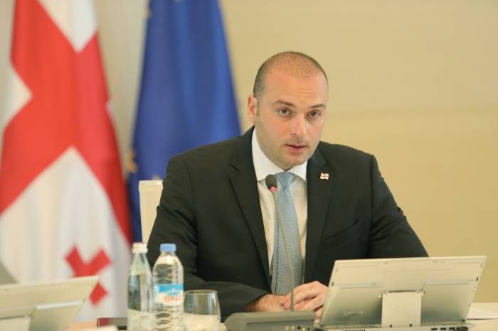 Премьер Грузии: власти хотят исправить ошибки ко второму туру