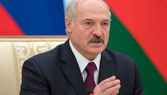 Лукашенко: Минску может потребоваться новое оружие в случае активности НАТО
