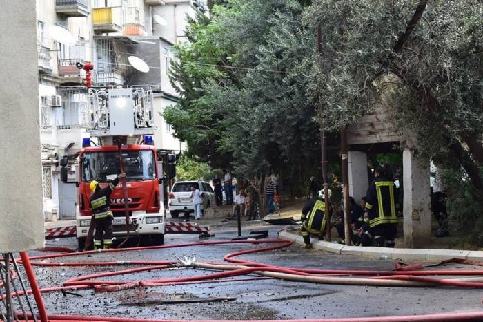 В Баку в ресторане произошел пожар

