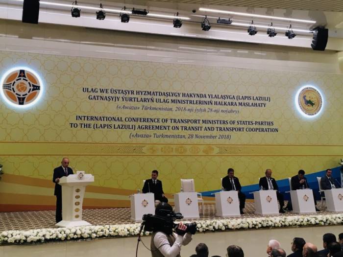 Азербайджанская делегация принимает участие в международной транспортной конференции