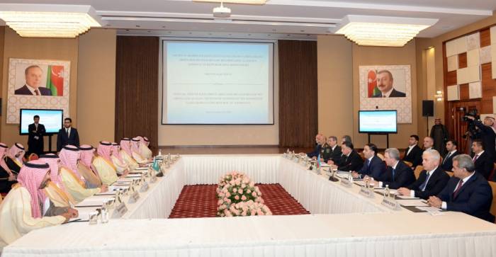 Состоялась встреча министров внутренних дел Азербайджана и Саудовской Аравии
