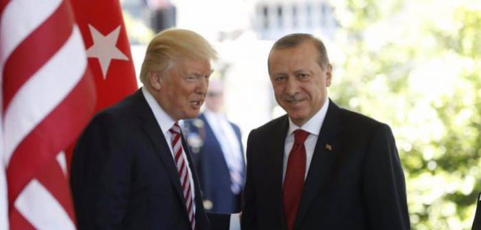 Трамп и Эрдоган обсудили свою обеспокоенность действиями России

