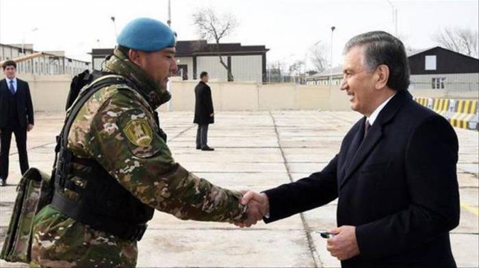 Узбекистан впервые проводит масштабные военные учения
