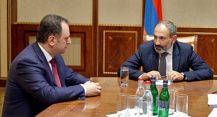 Экс-министр обороны Армении раскритиковал Пашиняна