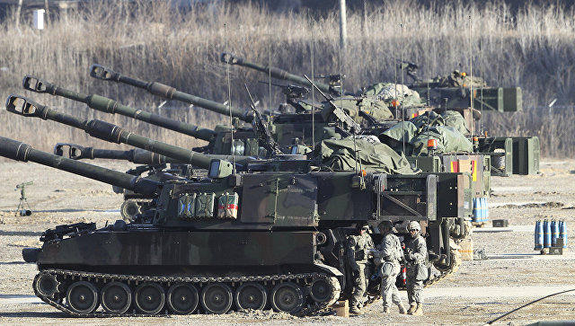 США и Южная Корея возобновили проведение совместных военных учений
