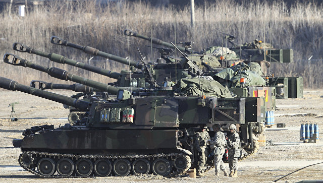 США и Южная Корея возобновили проведение совместных военных учений
